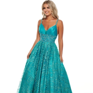 Prom Dress 690