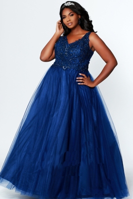Prom 573 - Plus Sizes Only!
