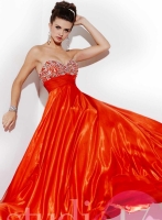 Prom 469