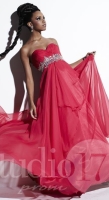 Prom 247