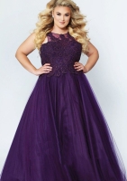 Plus Size Prom 661