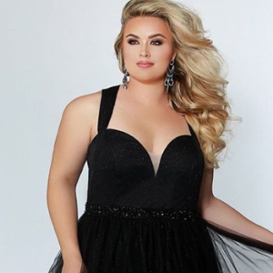 Plus Size Prom 660