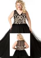 Plus Size Prom 656