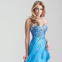 Prom 216
