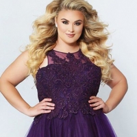 Plus Size Prom 661