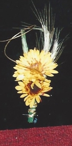 corsages.mix.blossoms&balloons