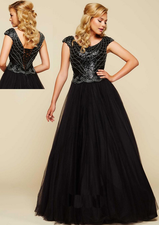 Black-ballgown-with-corset-back